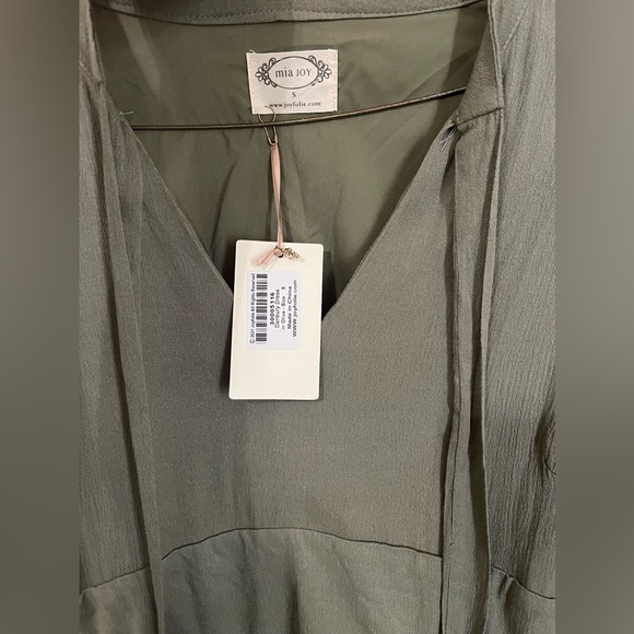 NWT Mia Joy Joyfolie ruffled Olive dress size small - Picture 8 of 11